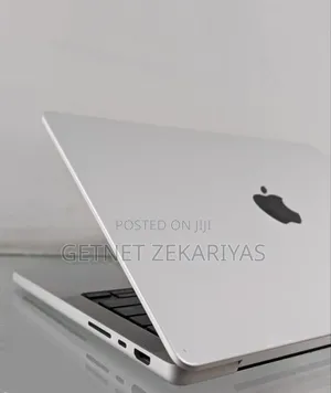 New Laptop Apple MacBook Pro M1 16GB Apple M1 Pro SSD 1T