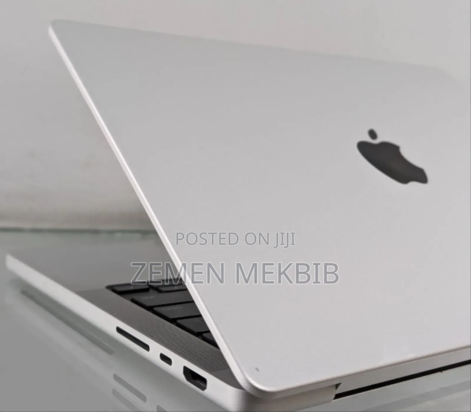 New Laptop Apple MacBook Pro M1 16GB Intel Core I7 SSD 1T