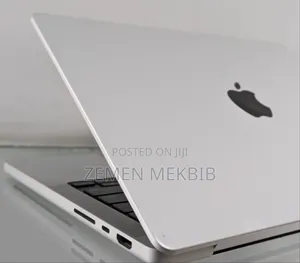 New Laptop Apple MacBook Pro M1 16GB Intel Core I7 SSD 1T