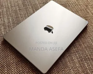 New Laptop Apple MacBook Pro M1 16GB Apple M1 SSD 1T