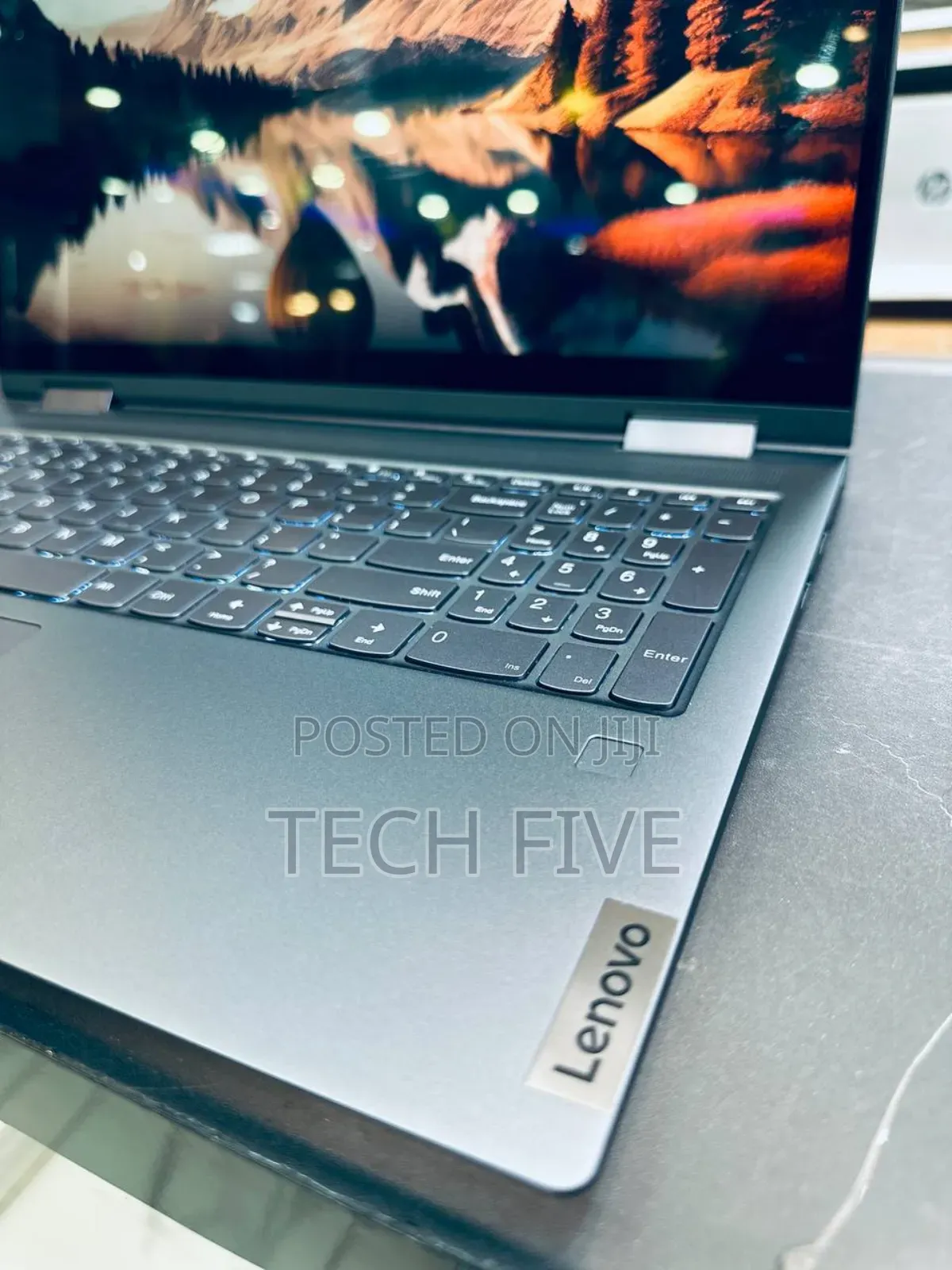 New Laptop Lenovo Yoga 730 8GB Intel Core I5 SSD 512GB