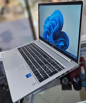 New Laptop HP ProBook 450 G8 8GB Intel Core I5 SSD 512GB