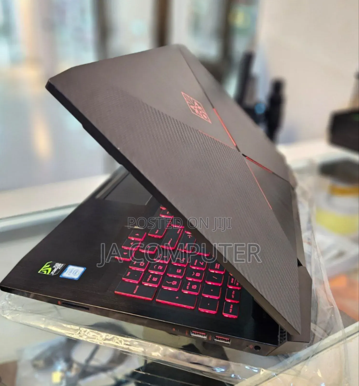 New Laptop HP Omen X 8GB Intel Core I7 SSHD (Hybrid) 1.5T