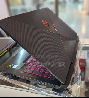 New Laptop HP Omen X 8GB Intel Core I7 SSHD (Hybrid) 1.5T