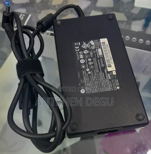 Photo - Hp Gaming Charger Blue Pin