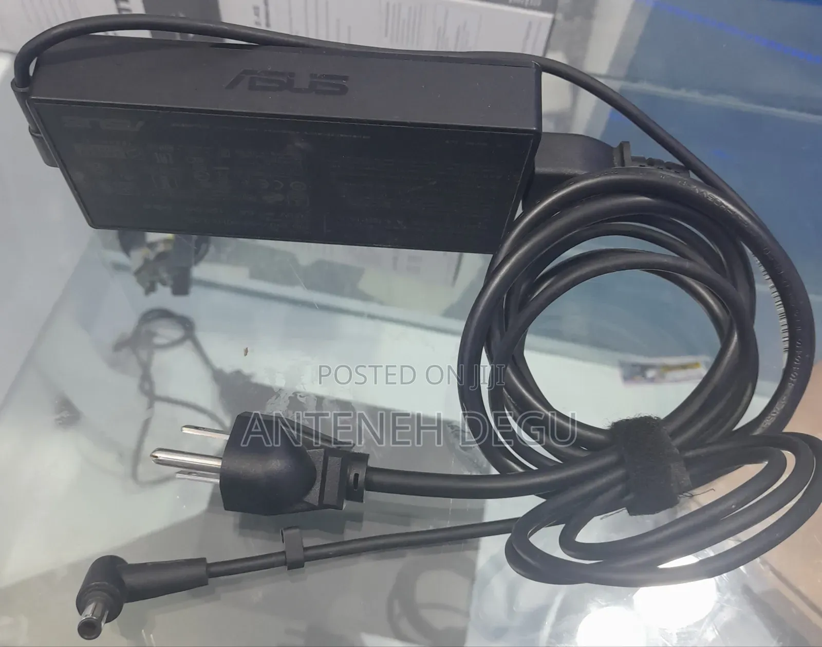 Asus Gaming Charger Center Pin