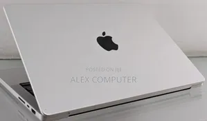 New Laptop Apple MacBook Pro M1 16GB Apple M1 SSD 1T