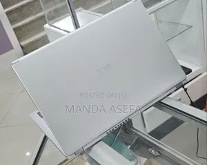 New Laptop Acer Aspire 3 8GB AMD Ryzen 3 SSD 256GB