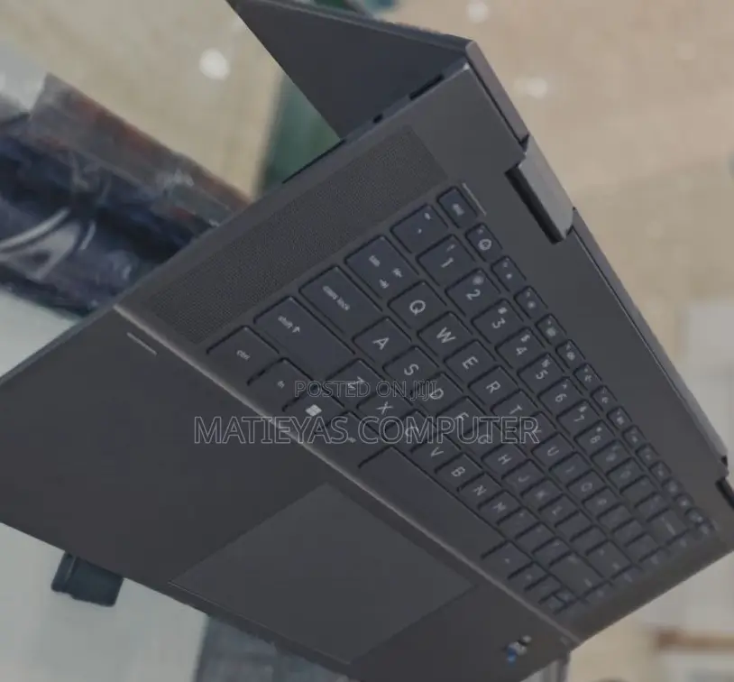 New Laptop Lenovo ThinkPad X1 Carbon 8GB AMD Ryzen 5 SSD 512GB