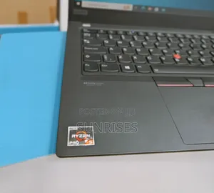 Photo - New Laptop Lenovo ThinkPad Edge 15 8GB AMD Ryzen 5 SSD 512GB