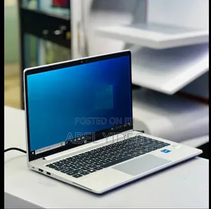 New Laptop HP 8GB Intel Core I5 SSD 256GB