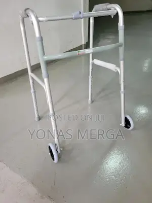 Walker/Walker Comes With Several Sections to Adjust Height