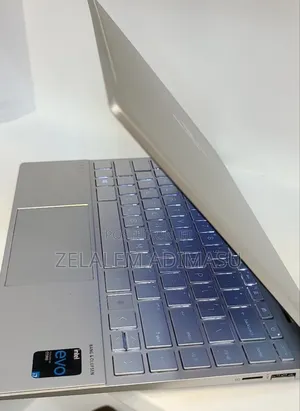 New Laptop HP Envy 13 8GB Intel Core I7 SSD 512GB