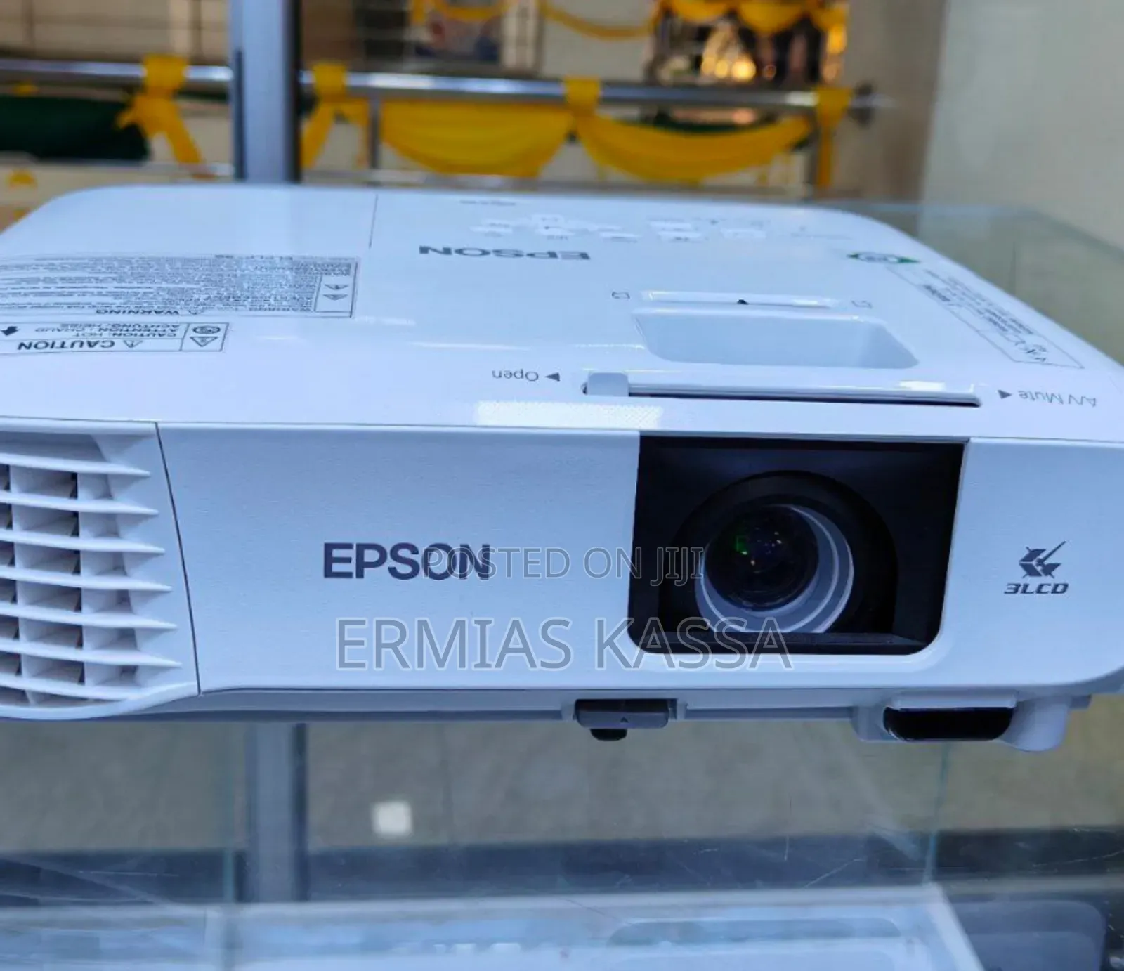 BRAND NEW EPSON Projector Model Name: Eb-X39