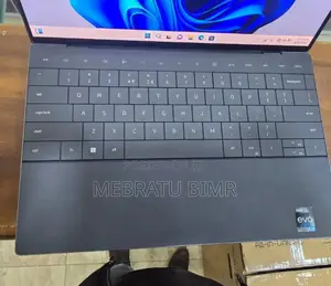 New Laptop Dell XPS 13 32GB Intel Core I7 SSD 1T