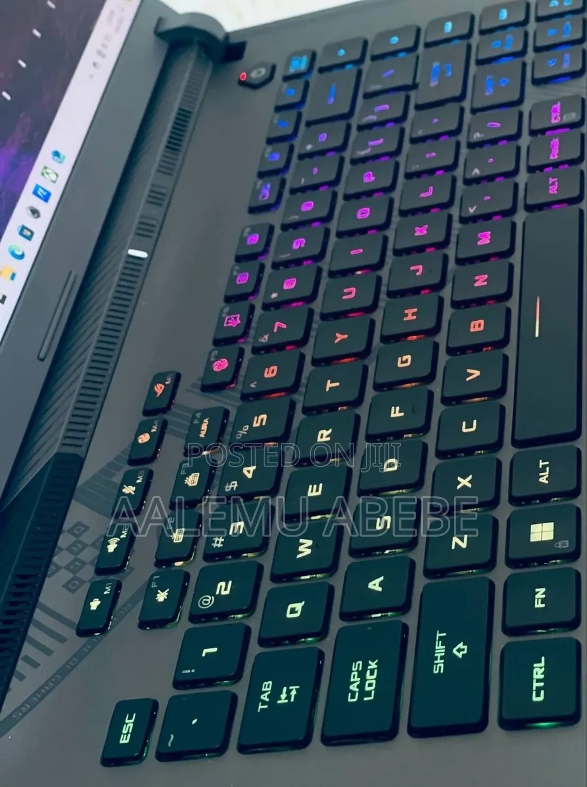 New Laptop Asus ROG Strix G15 32GB Intel Core I9 SSD 1T