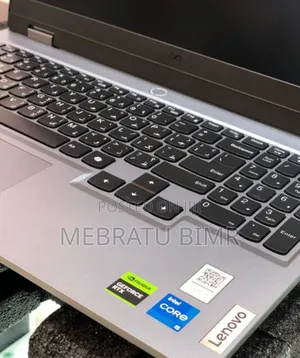 New Laptop Lenovo LOQ 15IRH8 16GB Intel Core I5 SSD 512GB