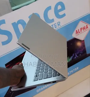 New Laptop Lenovo Ideapad 3 16GB Intel Core I7 SSD 512GB