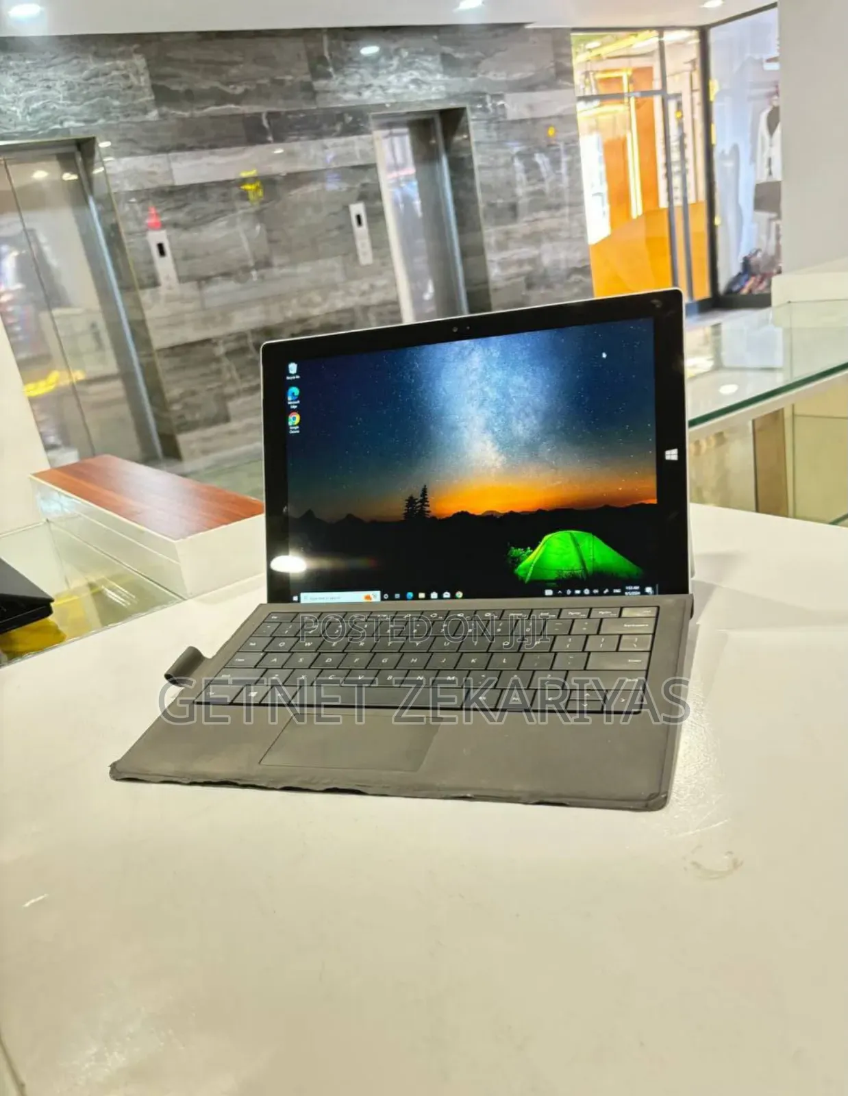 New Laptop Microsoft Surface Pro 3 8GB Intel Core I5 SSD 256GB