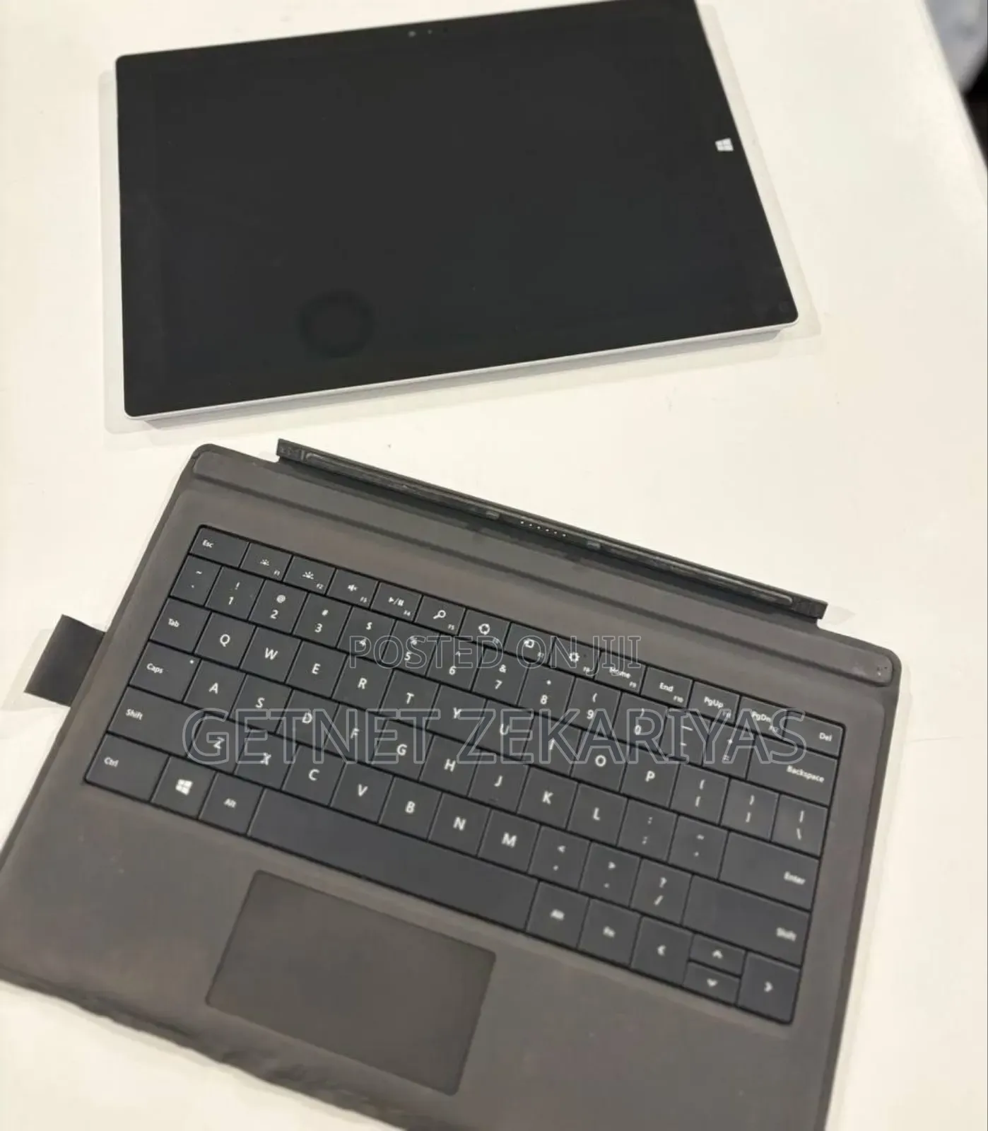 New Laptop Microsoft Surface Pro 3 8GB Intel Core I5 SSD 256GB