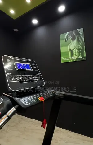 Treadmill ከ2 ኣመት ዋስትና እና መገጣጠም ጋር