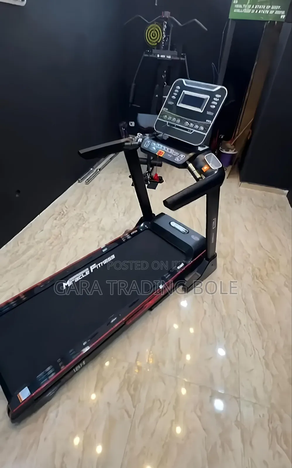 Treadmill ከ2 ኣመት ዋስትና እና መገጣጠም ጋር