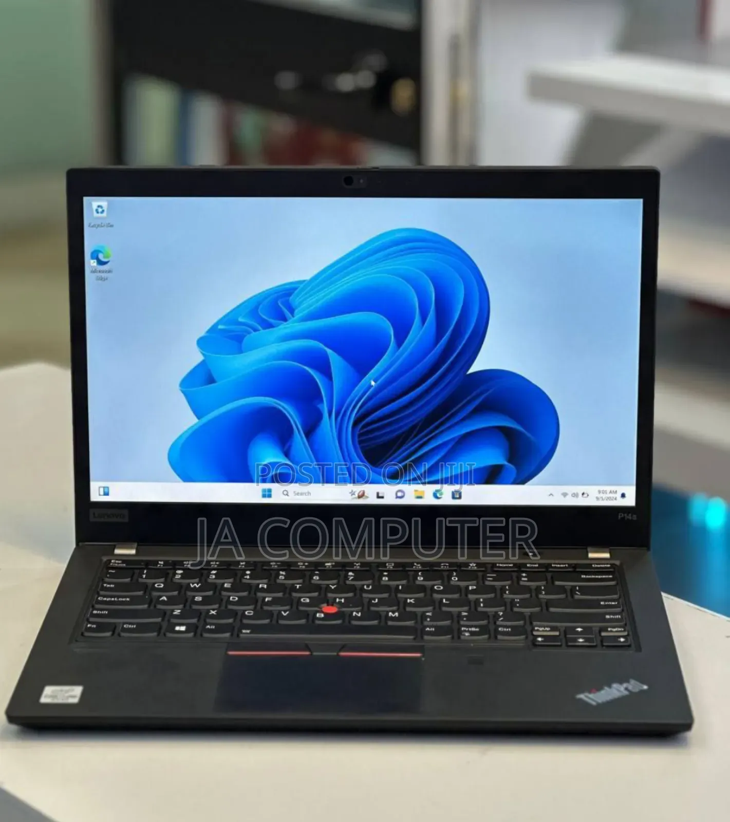 New Laptop Lenovo ThinkPad Yoga 16GB Intel Core I7 SSD 512GB