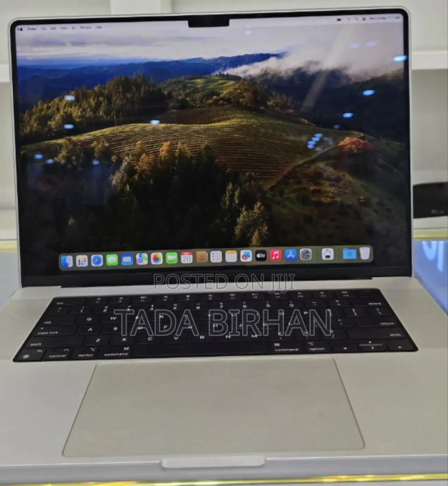 New Apple MacBook Pro 2023 M2 Max 16-Inch 16GB Apple M3 Max SSD 1T