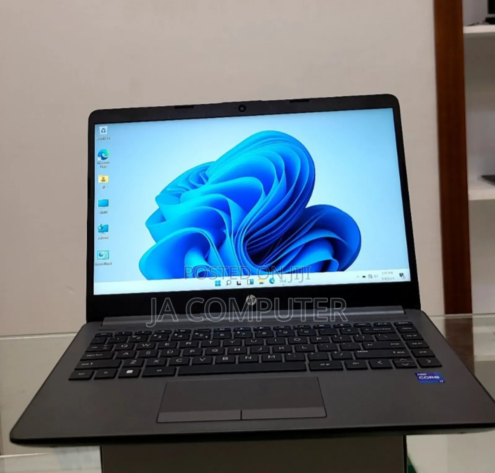 New Laptop HP Stream Notebook 16GB Intel Core I7 SSD 1T