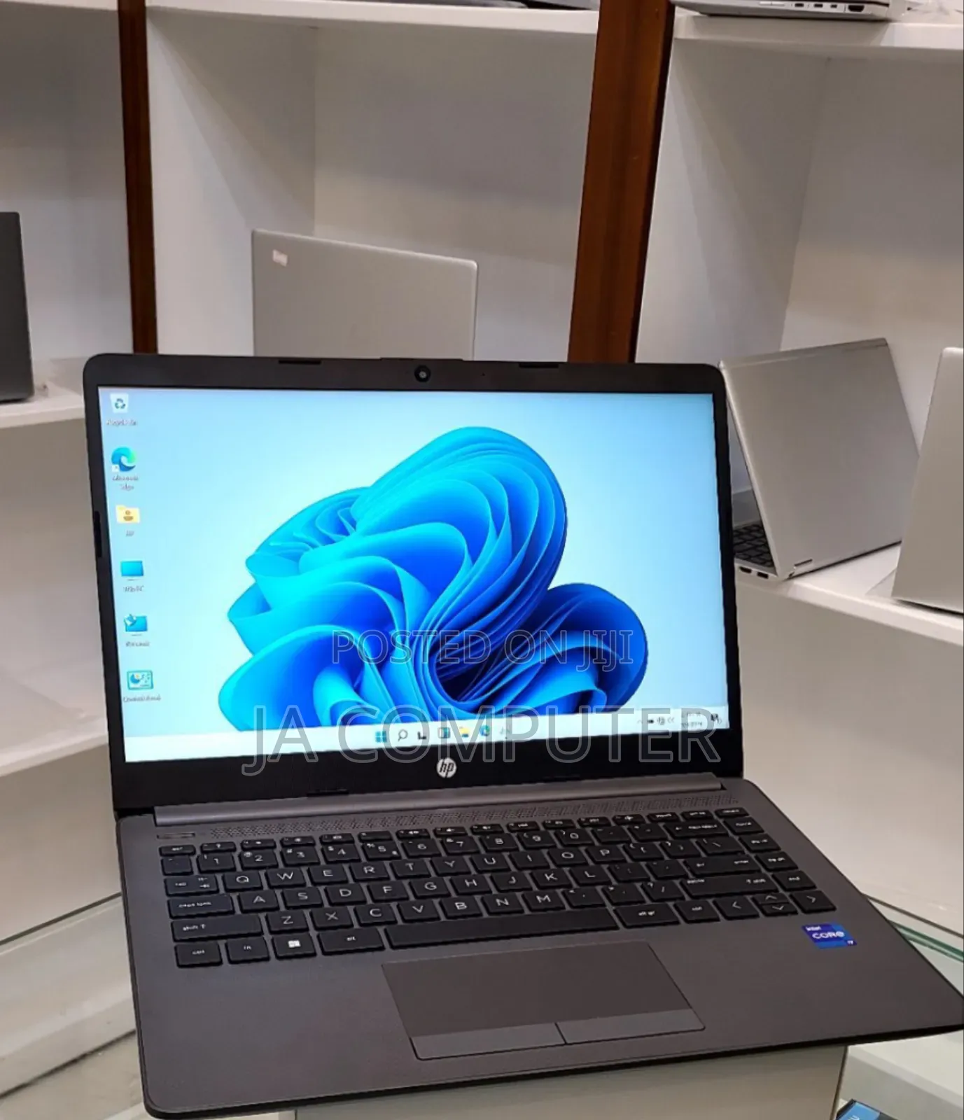 New Laptop HP Stream Notebook 16GB Intel Core I7 SSD 1T