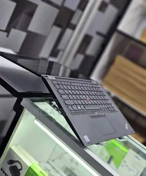 New Laptop Lenovo ThinkPad Yoga 370 16GB Intel Core I5 SSD 512GB