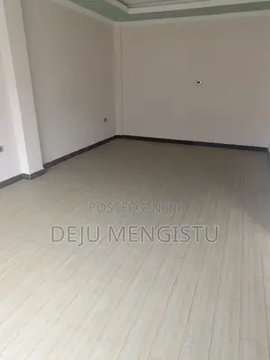 5bdrm House in ሰባ ሁለት, Bole for sale