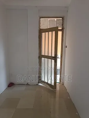 Furnished 4bdrm Apartment in Tse Hay Real State, Yeka for sale
