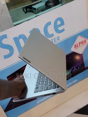 New Laptop Lenovo Ideapad 3 16GB Intel Core I7 SSD 512GB