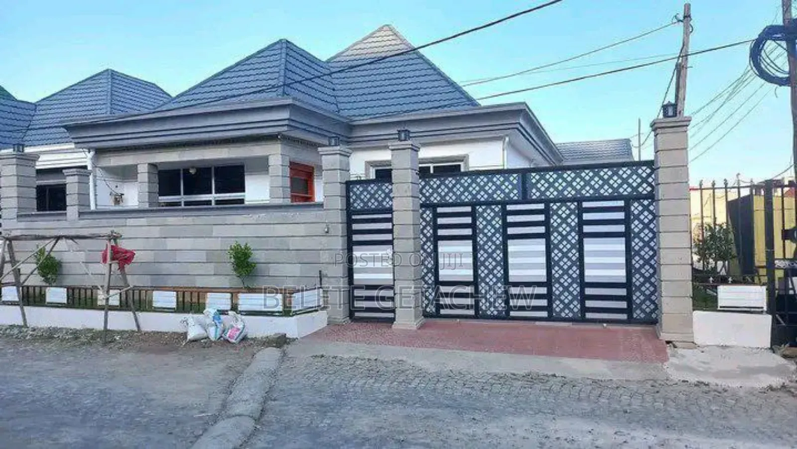 4bdrm Villa in Ayat, Luxury Villa, Bole for sale