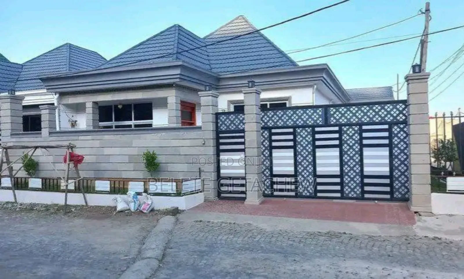 4bdrm Villa in Ayat, Luxury Villa, Bole for sale