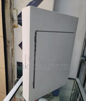 Photo - New Laptop Apple MacBook Air 2024 M3 15-Inch 8GB Intel SSD 256GB