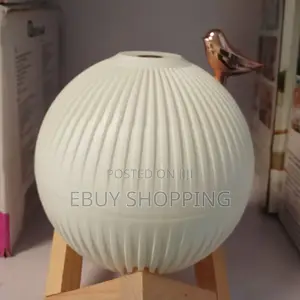 Photo - **Lark Bird-Shaped Humidifier – Cute Functional Decor**