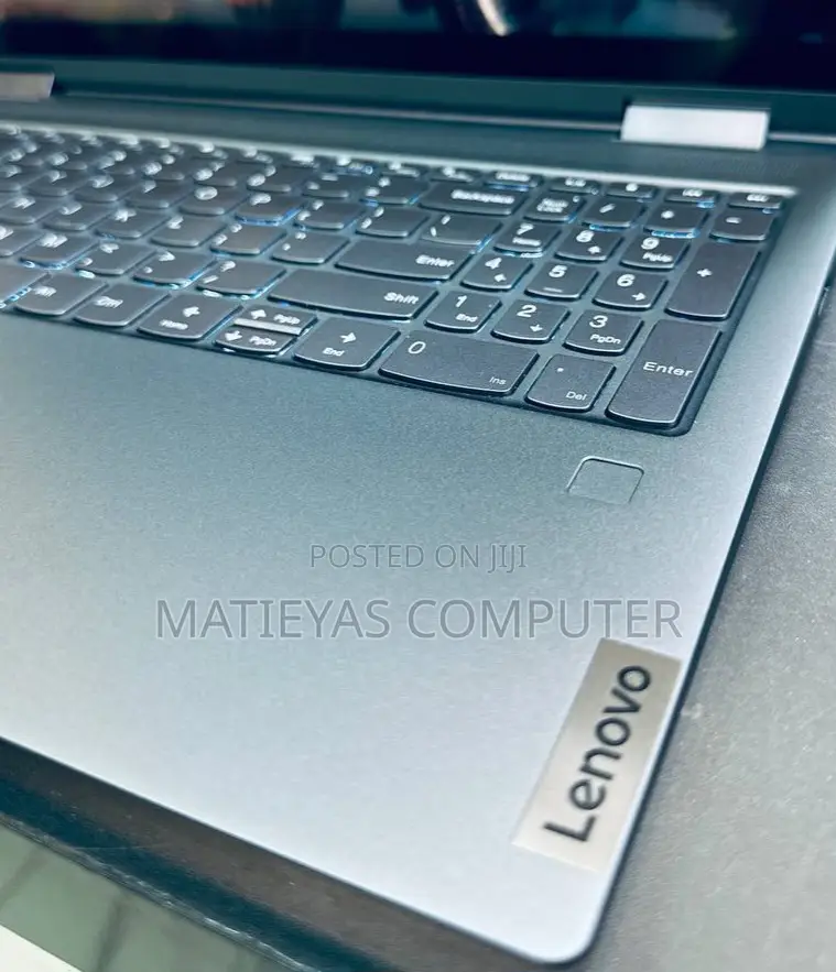 New Laptop Yoga 8GB Intel Core I5 SSD 512GB