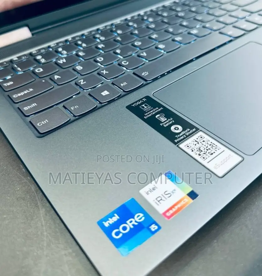 New Laptop Yoga 8GB Intel Core I5 SSD 512GB