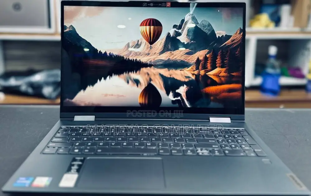 New Laptop Yoga 8GB Intel Core I5 SSD 512GB