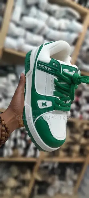 Photo - Louis Vuitton LV MAX High Master Quality Luxury Sneakers Sh