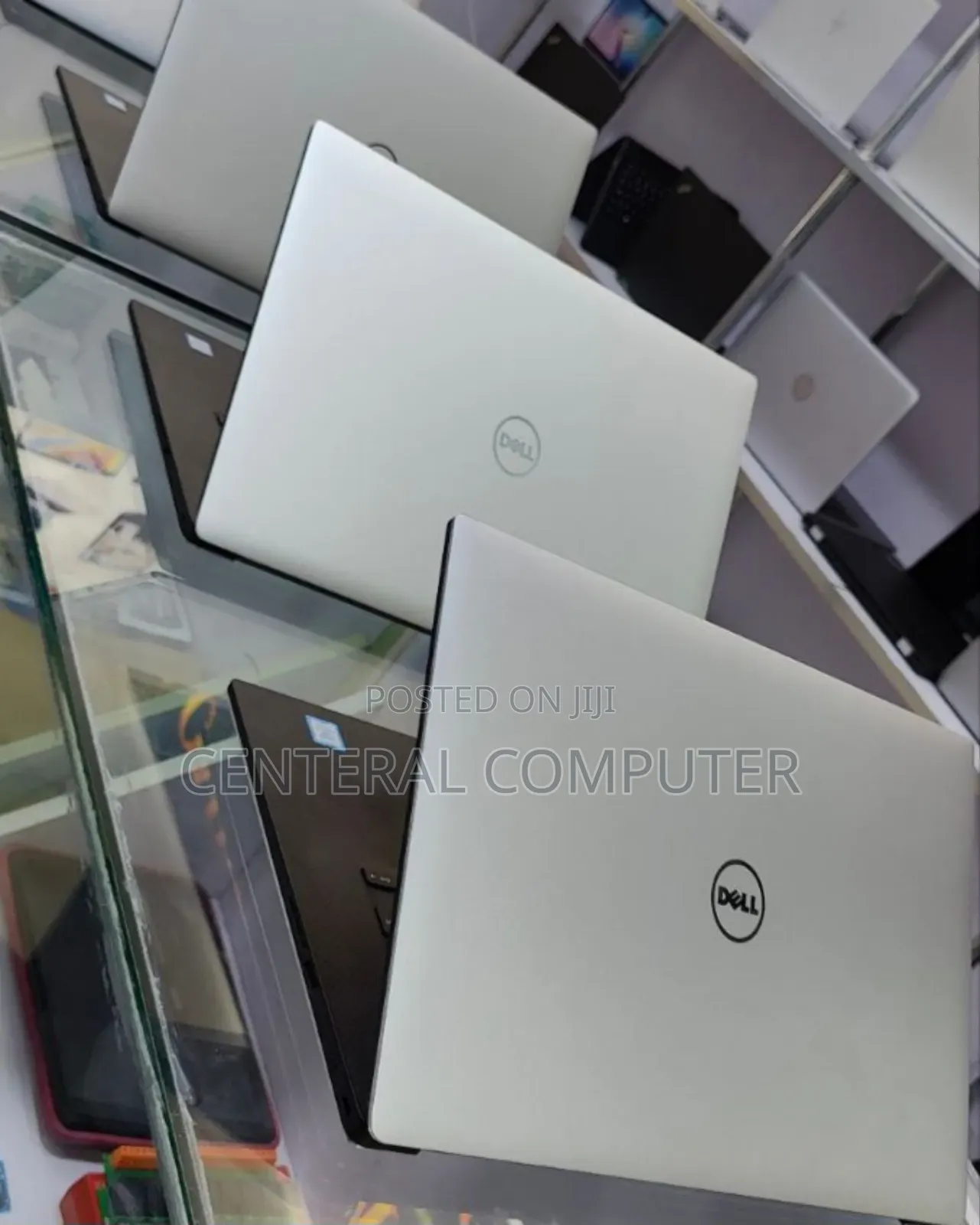 New Laptop Dell Precision 15 3520 16GB Intel Core I7 SSD 512GB