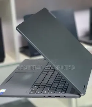 New Laptop Lenovo Flex 5 16GB Intel Core I7 SSD 512GB