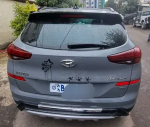 Photo - Hyundai Tucson 2020 Green