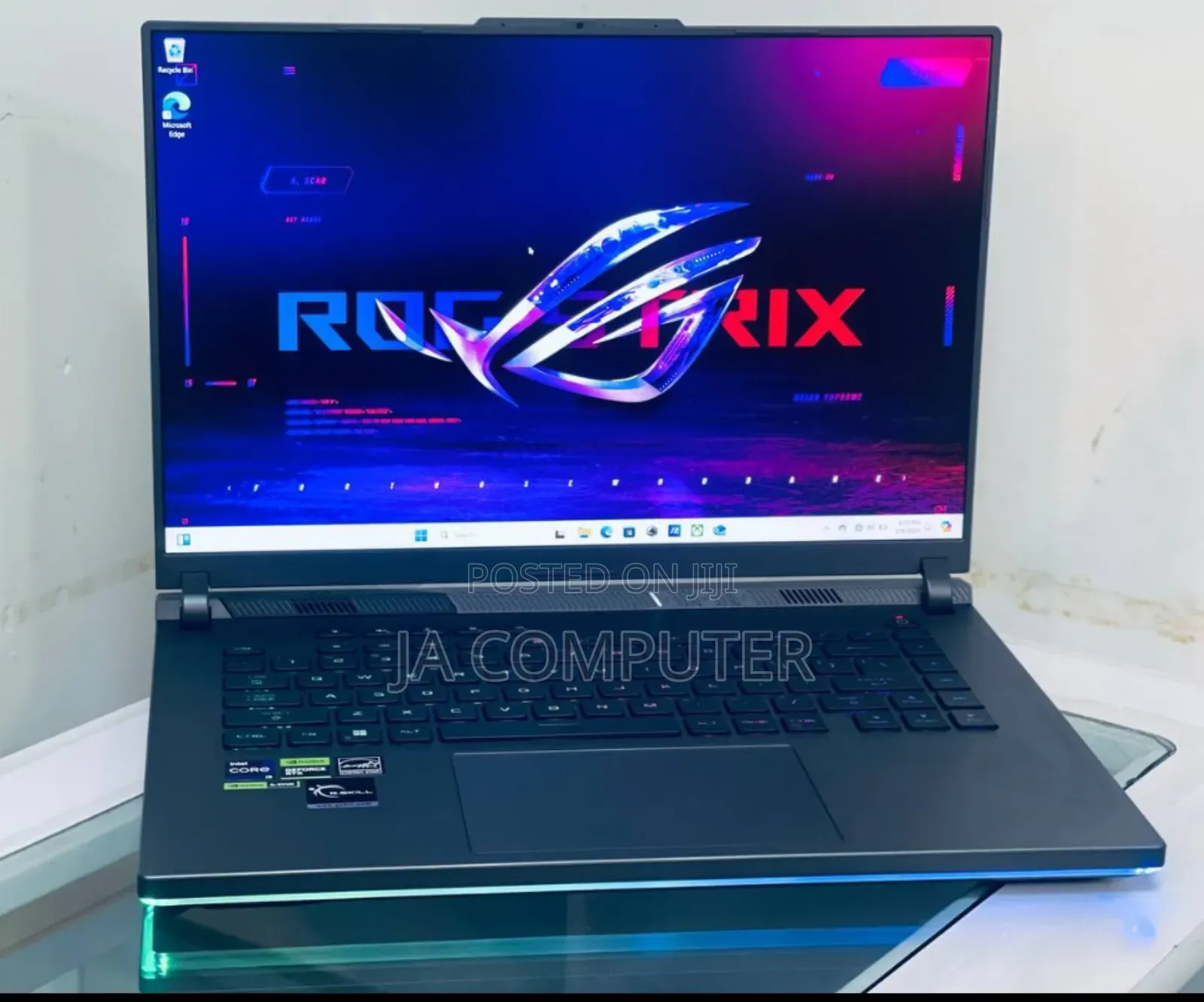 New Laptop Asus ROG Strix G15 32GB Intel Core I9 SSD 1T