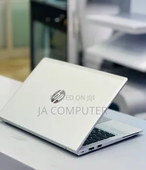 New Laptop HP ProBook 650 8GB Intel Core 2 Quad SSD 256GB