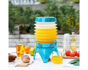 Photo - 5.5 Liter Collapsible Beverage Tub Dispenser