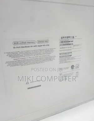 New Laptop Apple MacBook Air 2022 M2 8GB Intel SSD 256GB