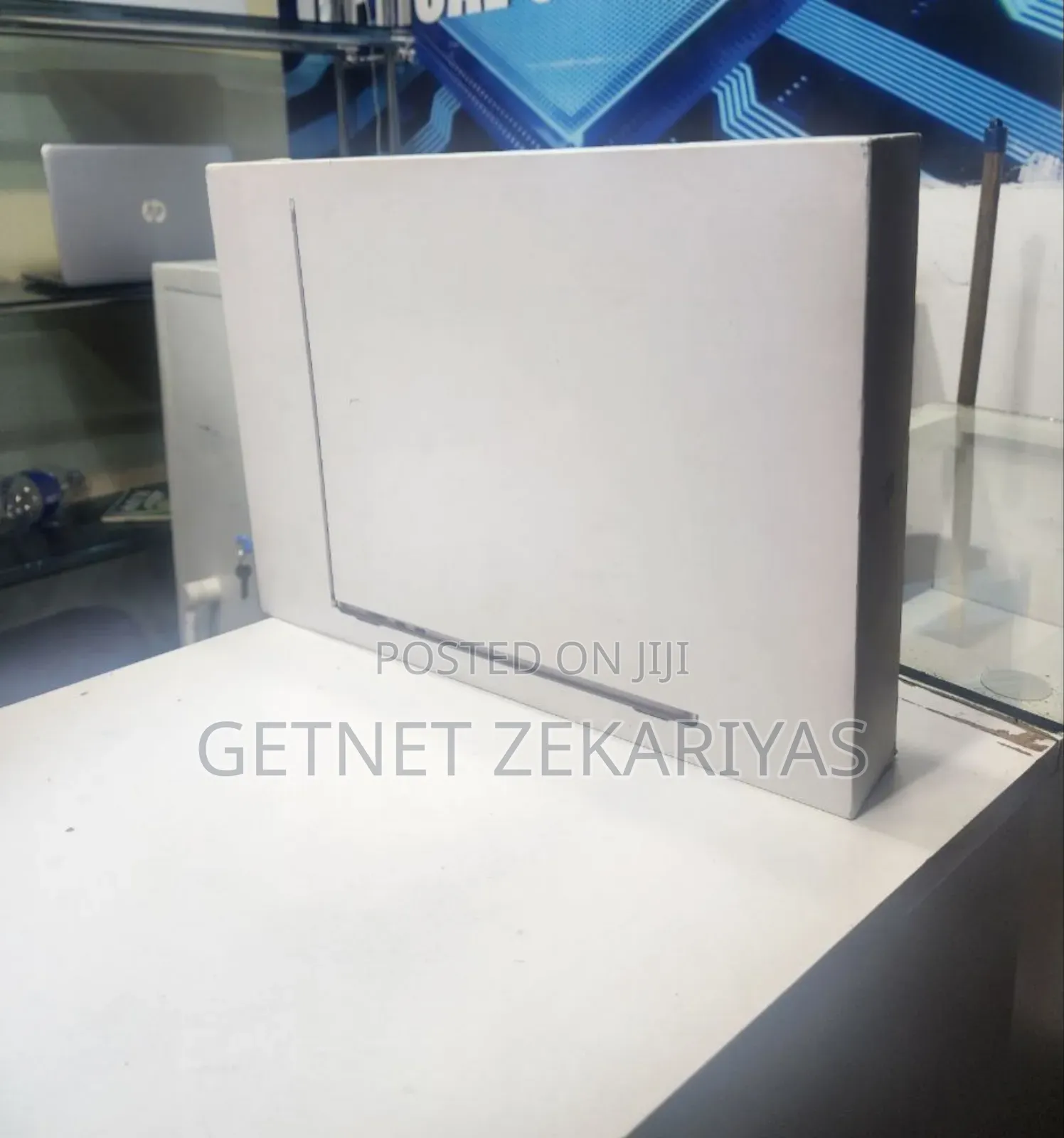 New Laptop Apple MacBook Air 8GB Apple M3 SSD 256GB